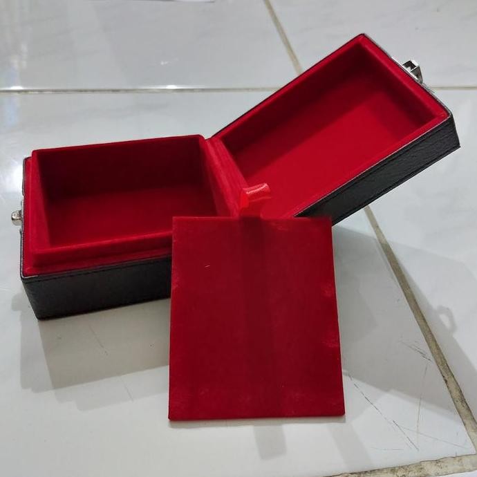 Box Kotak Perhiasan Emas Tempat Penyimpanan Logam Mulia Kulit Premium