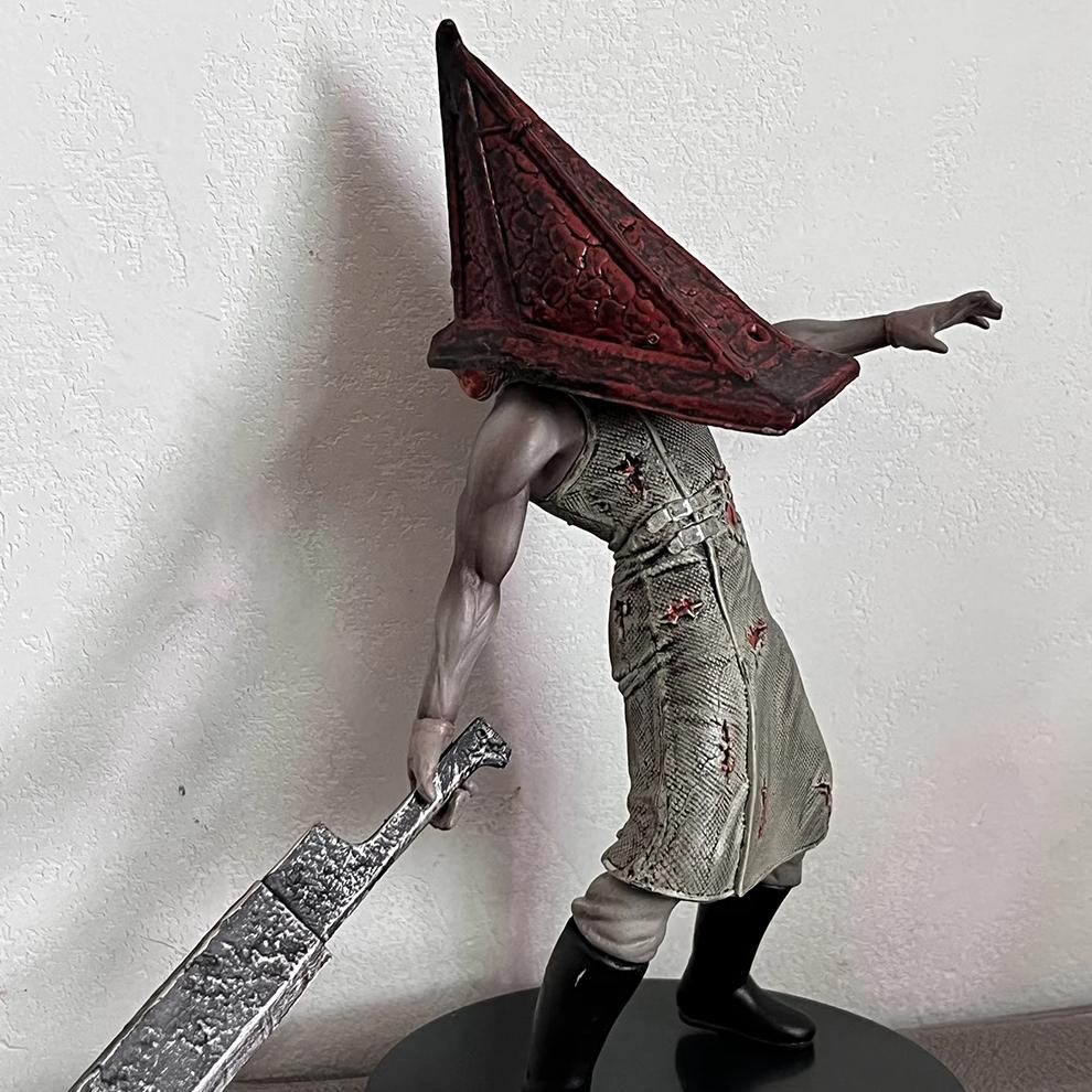 Silent Hill Red Pyramd Thing Figure Silent Hill 2 Cartoon Model Desktop ornament PVC Birthday Gift M