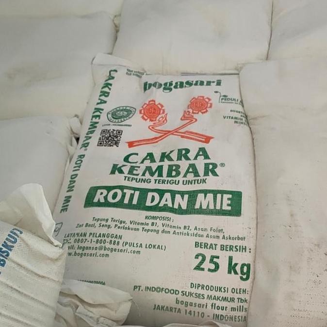 

Cakra Kembar Tepung Terigu 25 Kg , Gojek Grab Only