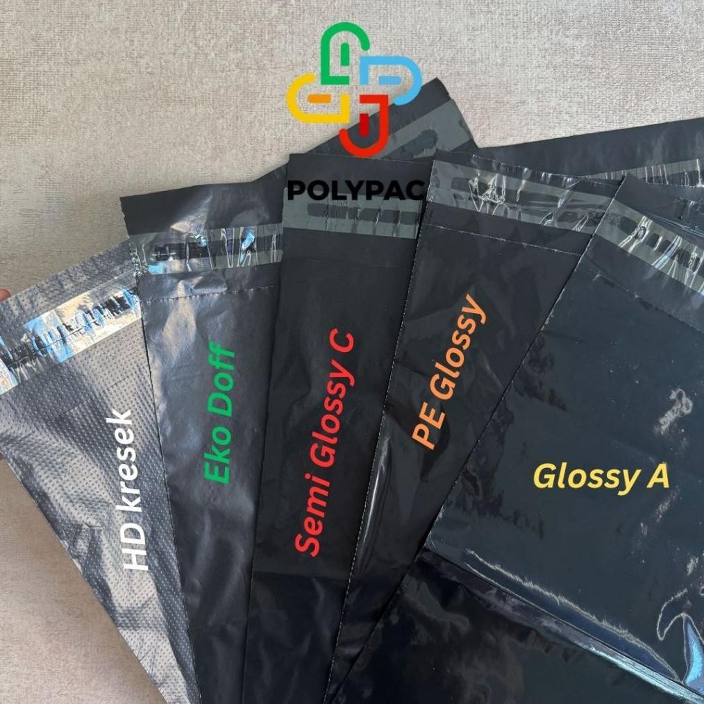 

JH8 Polymailer Warna Glossy [50x60] isi 50 pcs - Plastik Polymailer Lem Kantong Packing Online
