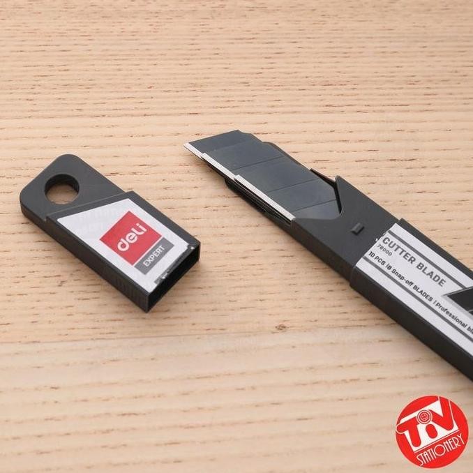 

ready !!! Refill / Isi Cutter DELI Black Blade Besar (1 pack = 10 pcs)
