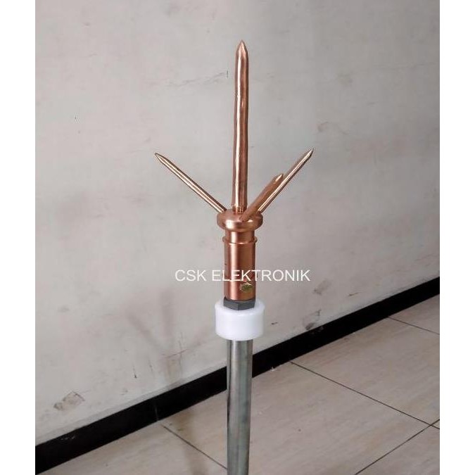 Splitzen Trisula / Tombak Penangkal Petir Bahan Kuningan 3/4