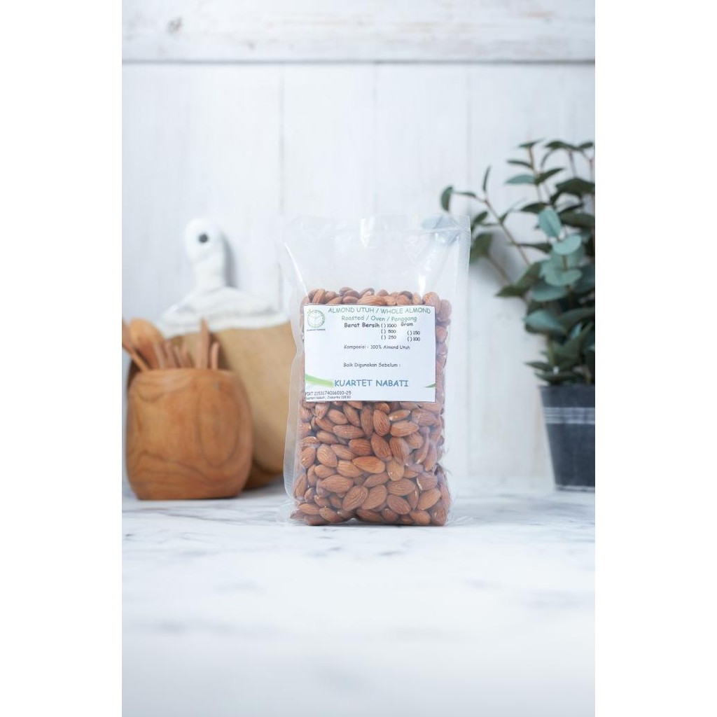 

1000gr roasted almond premium kacang almond panggang kupas size besar termurah