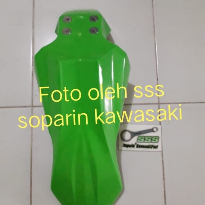 READY STOCK SPAKBOR DEPAN DTRAKER 150 BF HIJAU