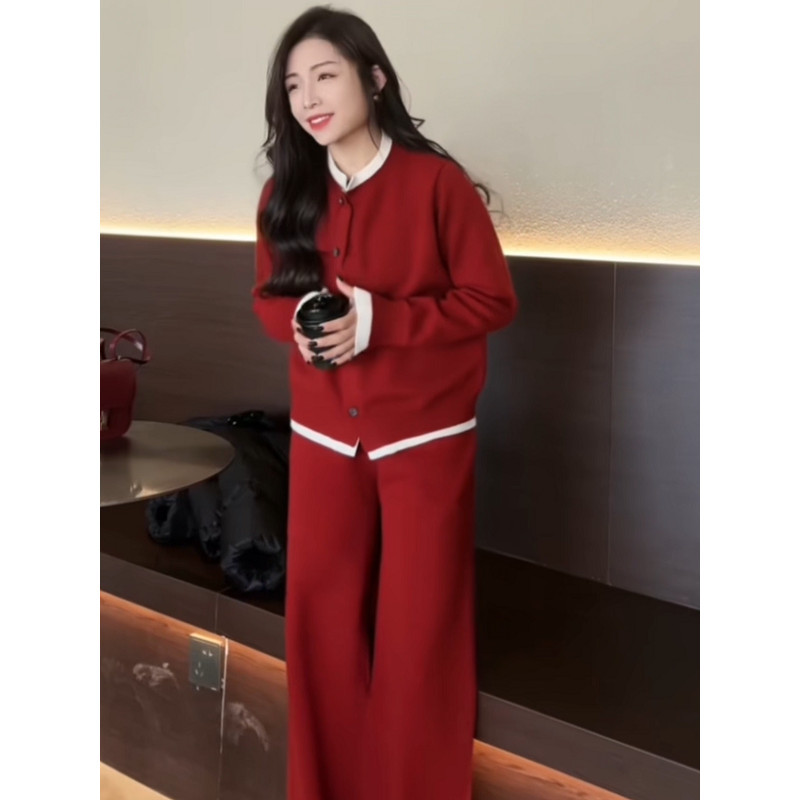 Produk Baru Xyj Setelan 2023 Musim Dingin Gaya Baru Gaya Korea Longgar Menutupi Daging Terlihat Lebi