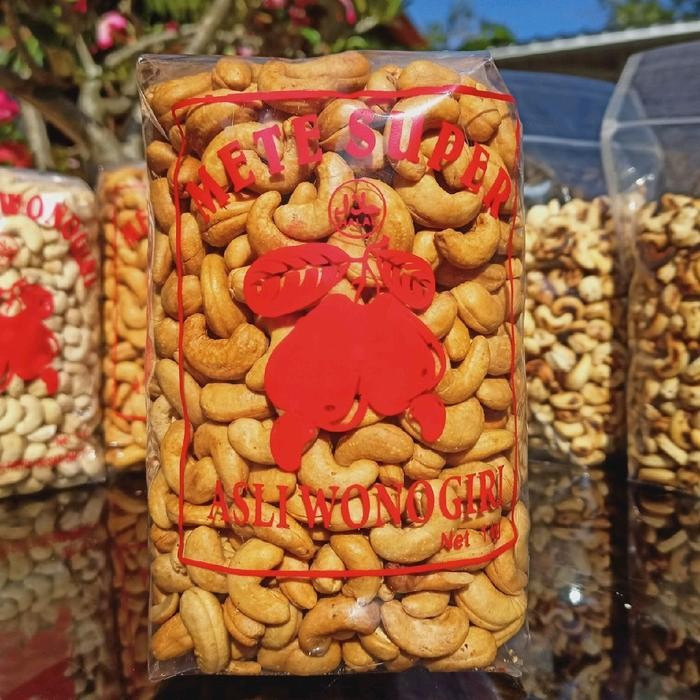 

terbaru !!! mete jumbo goreng berat 500 gr food snacks camilan biji besar jumbo gurih bawang asin
