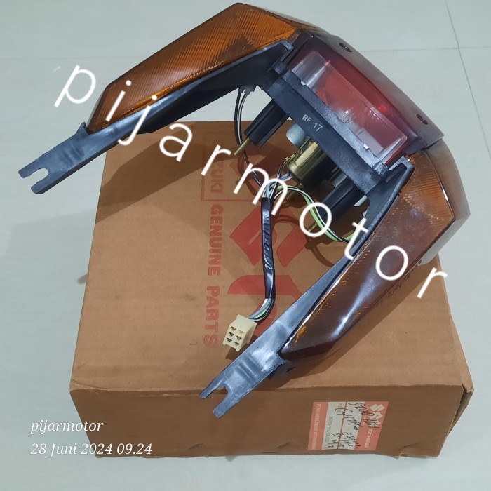 Stoplamp Assy Set Lampu Sein Stop Belakang Set Suzuki Crystal Rgr Model Crystal Termurah Langka