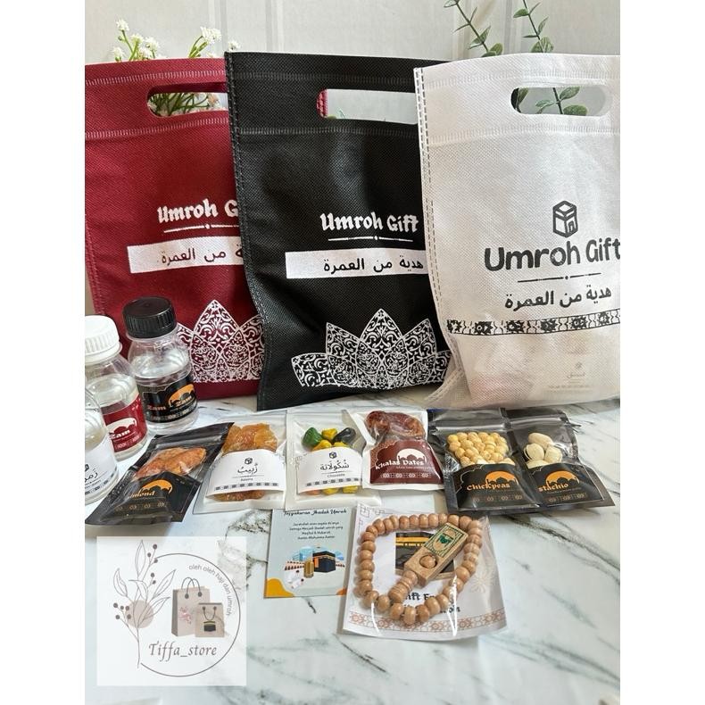 

zoe (50 pcs) oleh oleh haji dan umroh kemasan goodiebag