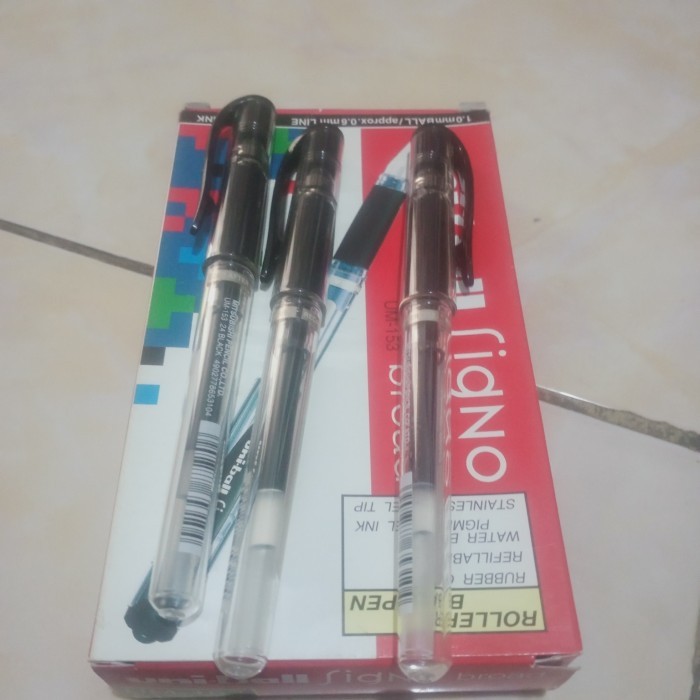 

PULPEN GELL UNIBALL SIGNO BROAD UM - 153 /PEN UNIBALL INK 1.0 MM