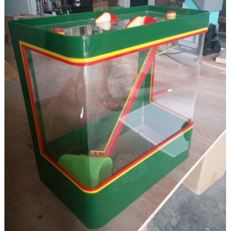 Aquarium Es Kelapa Besar Acrylic Es Buah + Gayung Lion Star LIonstar