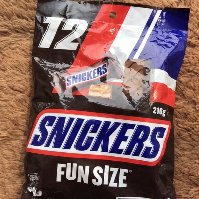 

Ready Snickers Chocolate 12 pieces Fun Size Cokelat Kacang 12pcs