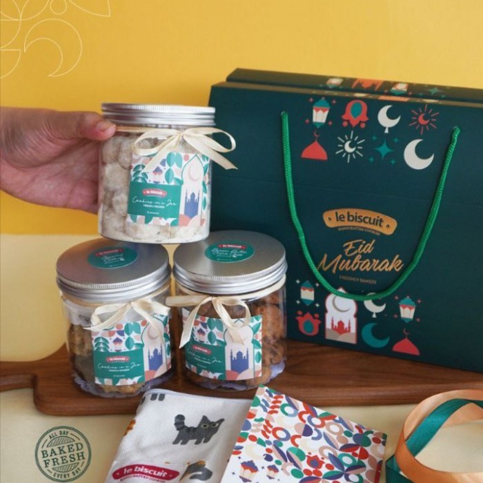 

le biscuit Parcel Hampers Lebaran Idul Fitri - 3 Jar Kue Kering