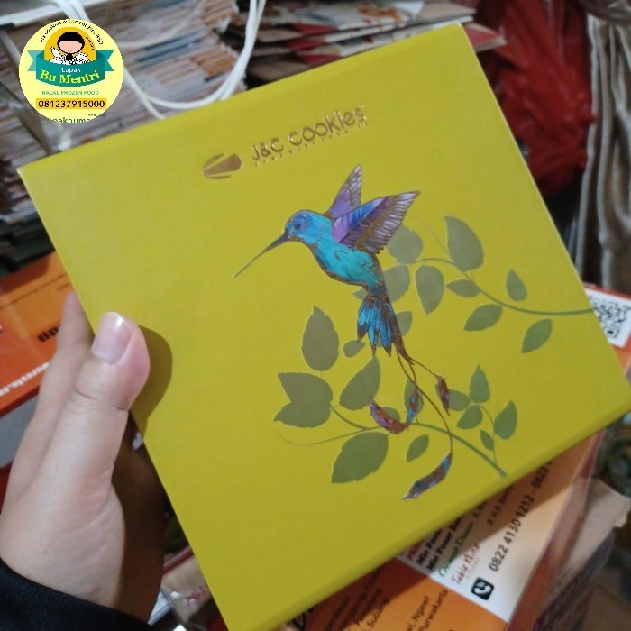 

hampers jnc cookies lebaran jar isi 4