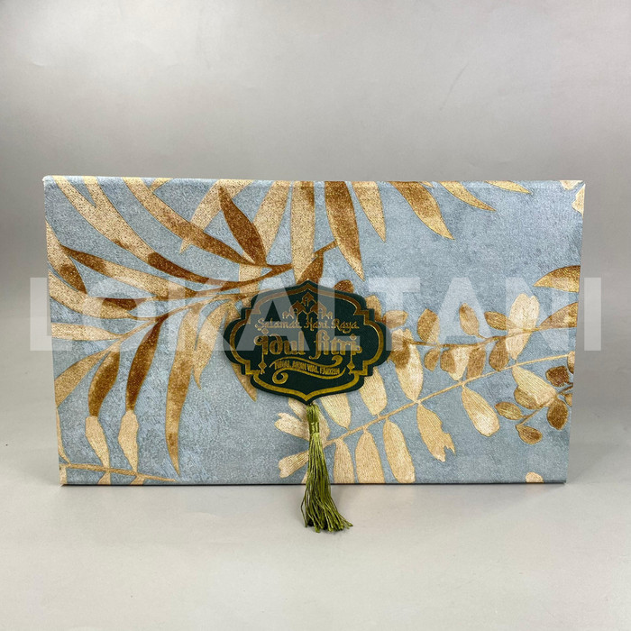 

Box Hardtop 3 Toples 350gr Lebaran/Box Lebaran