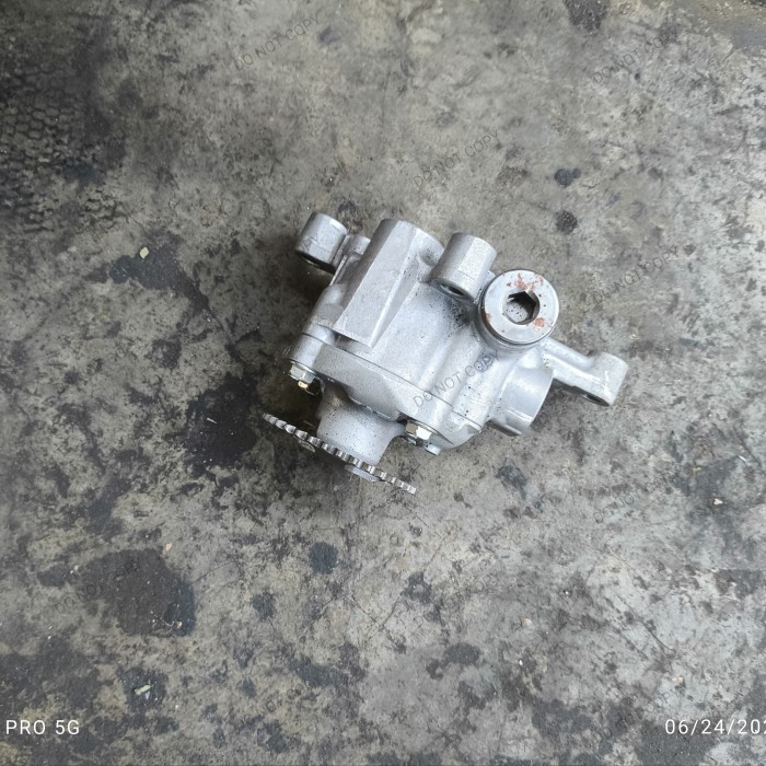 pompa oli matic cvt nissan juke original