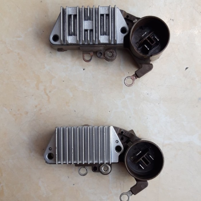 ic regulator/ic alternator toyota corolla twincam 1.6
