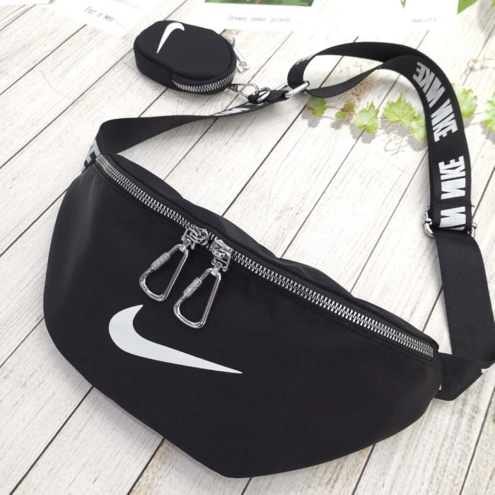 Tas Pinggang Nike Wanita