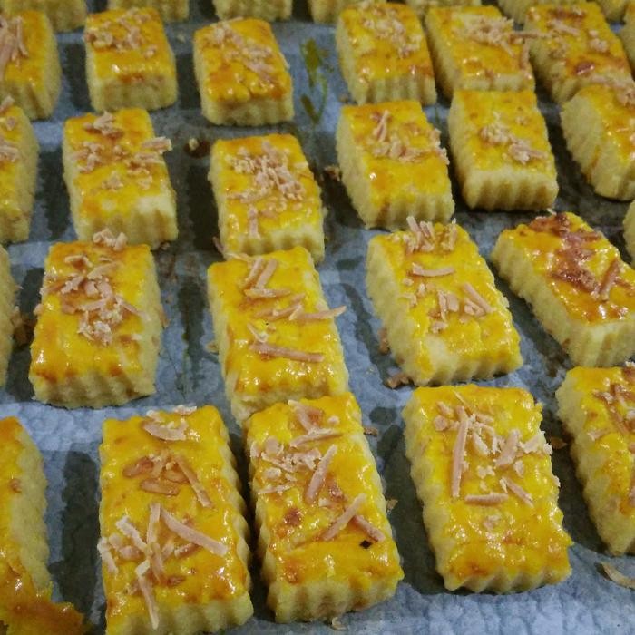 

Produk Terbaru Paket Mix,Nastar Keju Dan Kastangel Keju Uk Toes 600 Ml Cod