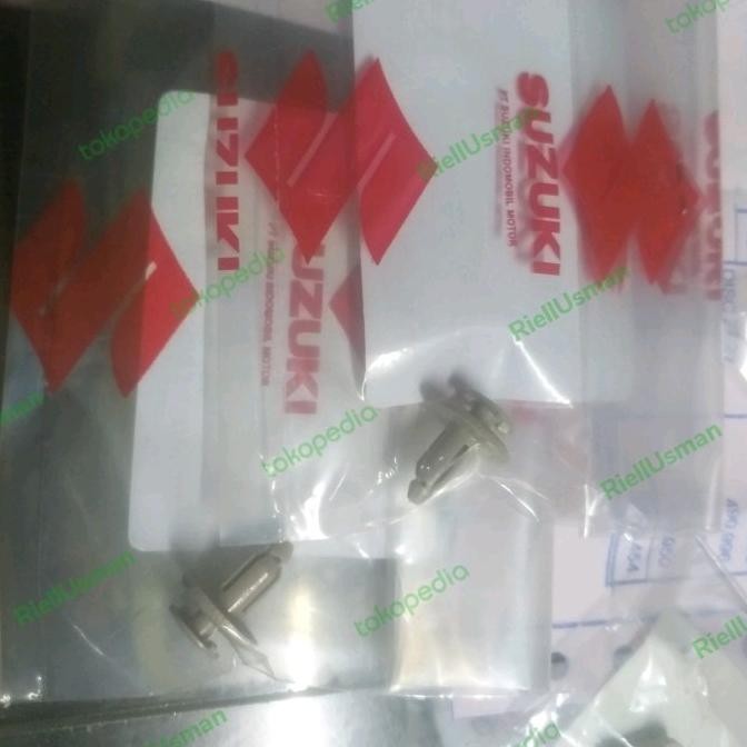 Klip Kancing Console Box Mobil Ertiga Best Selling