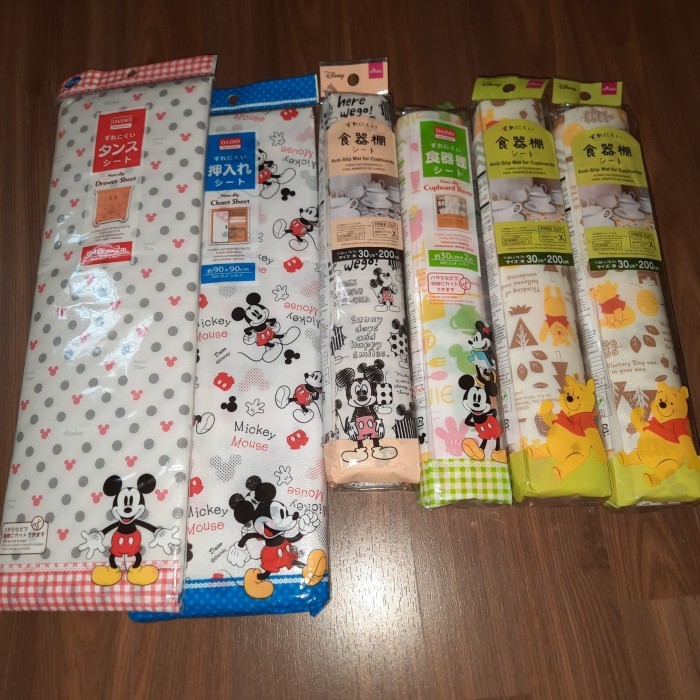 Mickey Cupboard Cabinet Sheet Perlak Alas Rak Lemari Baju Sepatu