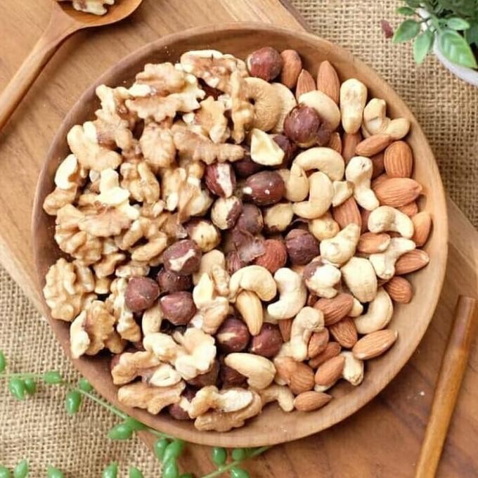 

SGS Kacang Panggang Campur almond walnut hazelnut cashew 250 Gr Berkualitas