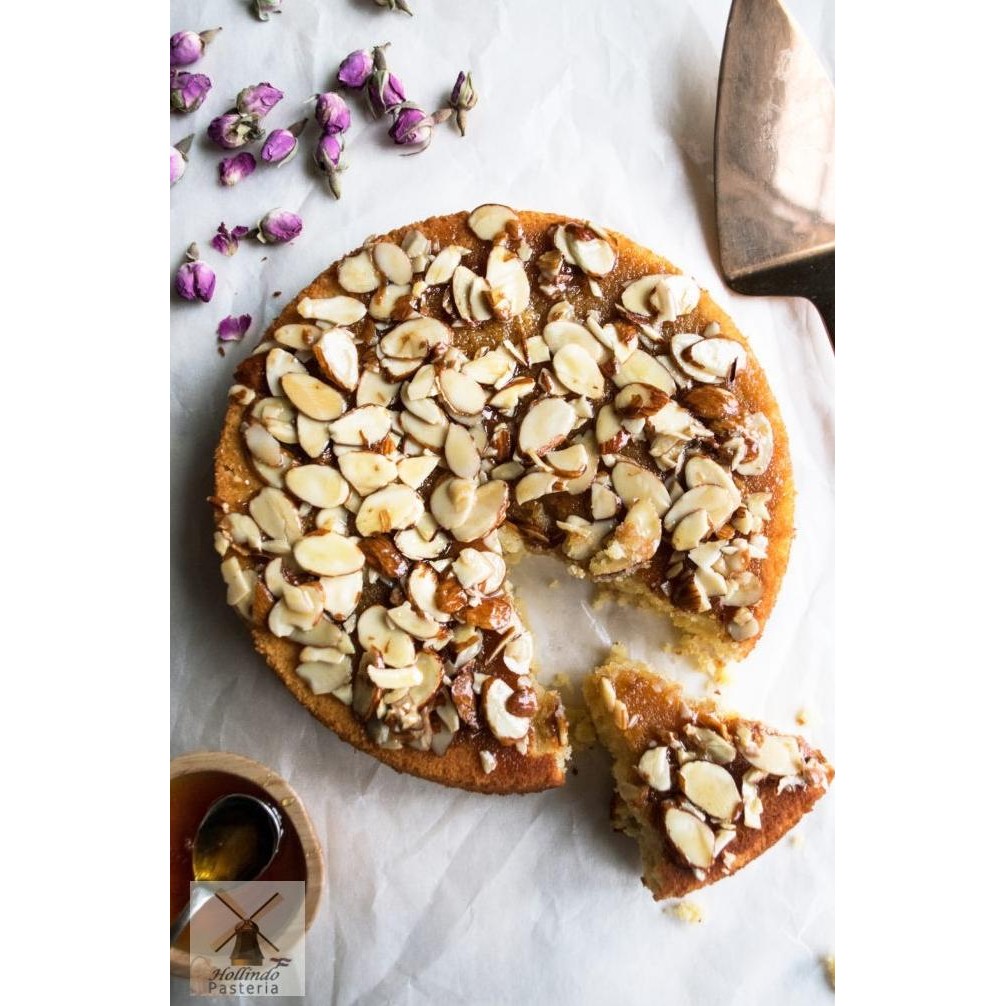 

Honey Soaked Almond Cake [Gluten free, Egg free] Berkualitas