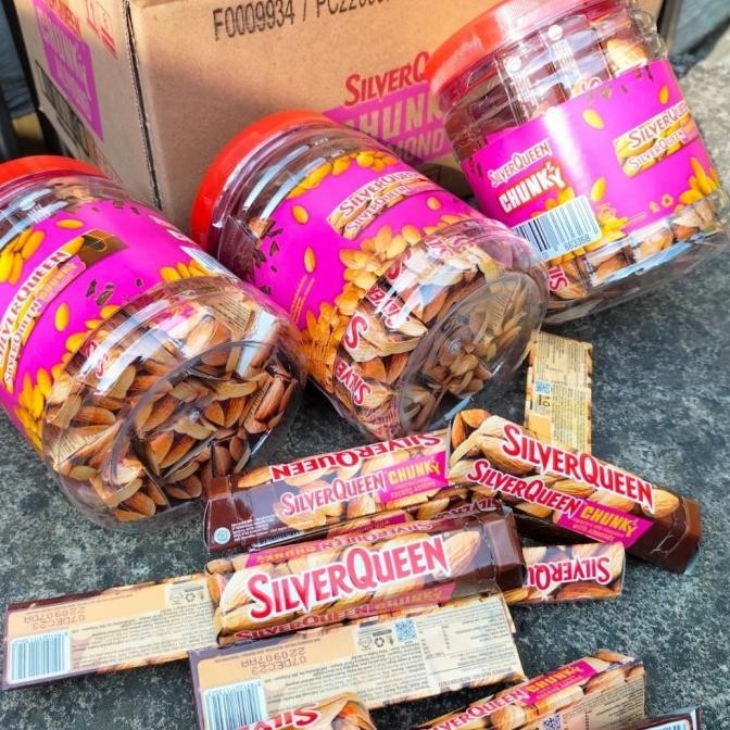 COKELAT SILVERQUEEN Chunky bar almond mini Toples Berkualitas