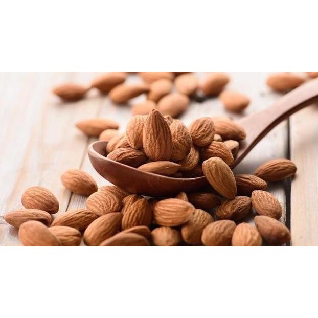 

Raw Almond Whole 500gram / Kacang Almond Utuh Mentah Berkualitas