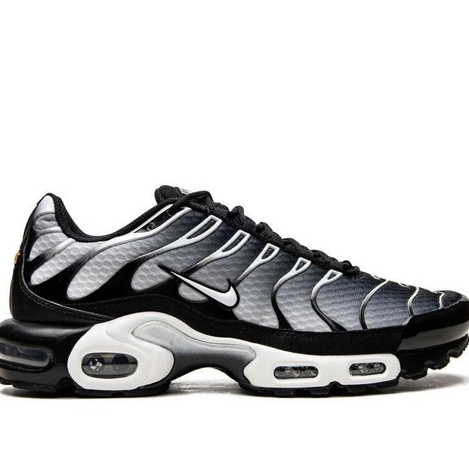 BIG SALE SEPATU NIKE AIR MAX PLUS TN BLACK METALIC SILVER ORIGINAL 