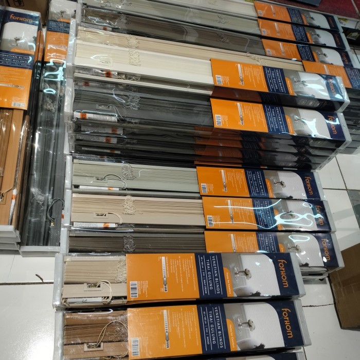 TIRAI/KEREI JENDELA VENETIAN BLINDS PVC 25 MM 90 X 180 CM