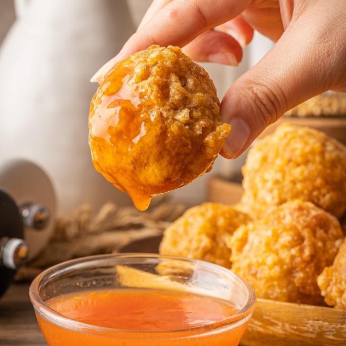 

New Hampers Lebaran / Parcel / Bingkisan Lebaran Cwie Mie & Bakso Goreng