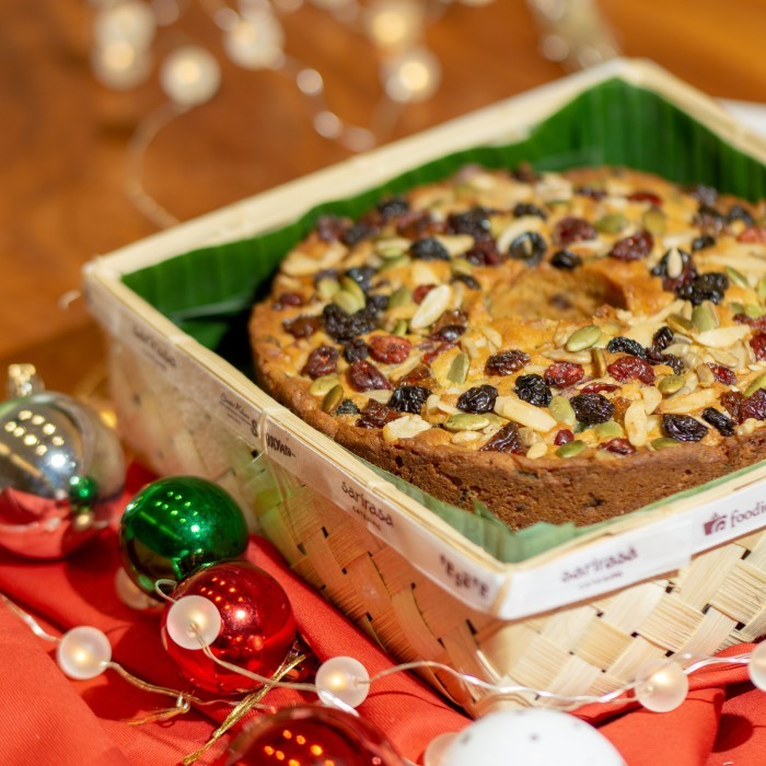 

Foodiesia Hantaran Tropical Fruit Cake Besek