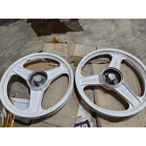 ELS - VELG PELEK PELEG DAYTONA SUZUKI TROMOL CRYSTAL TORNADO ORISINIL