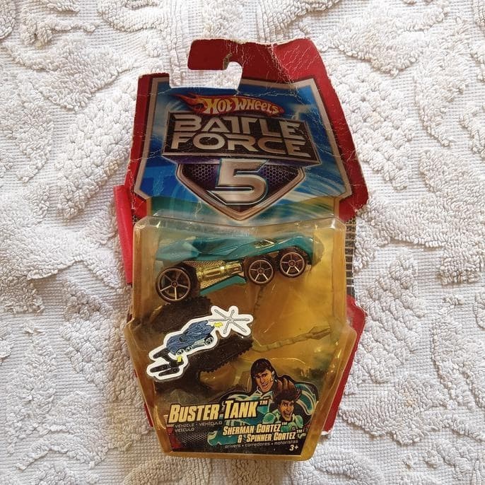 HOTWHEELS BATTLE FORCE 5 - BUSTER TANK JUNASHOP6