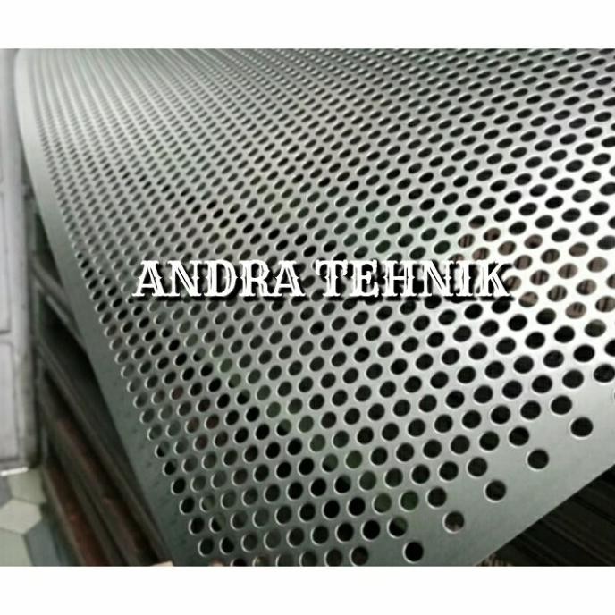 Plat besi Tebal 1,5mm x 1200 mm x 2400 mm lubang 2 mm