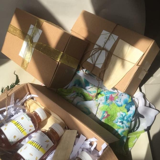 

Super Murah!, Mini Hampers Parcel Bundle Lebaran Madu Abeille Asli