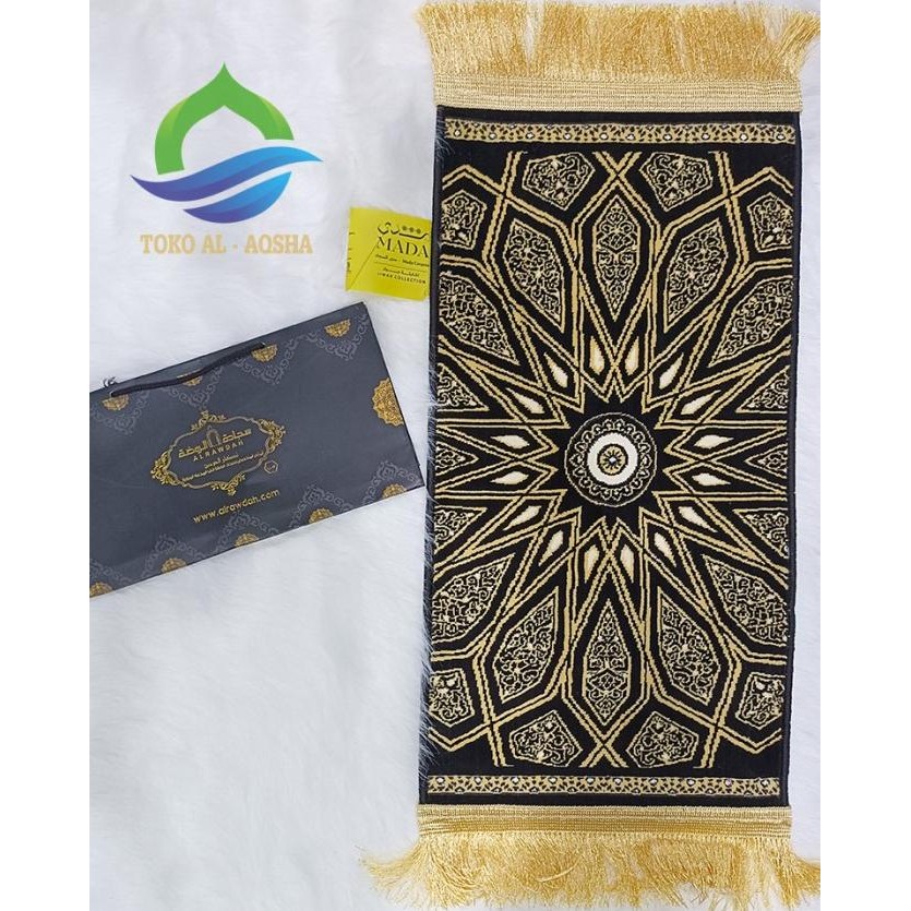 Sajadah Mini/Sajadah Kepala Payung Madinah Hitam-Mada Carpet