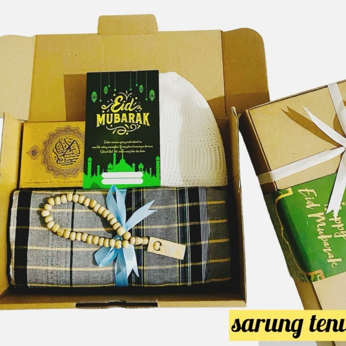 

Limited HAMPERS IDUL FITRI/PARCEL LEBARAN/EID MUBARAK 2024 - PAKET PRIA SHOLEH - sarung tenun Lebaran