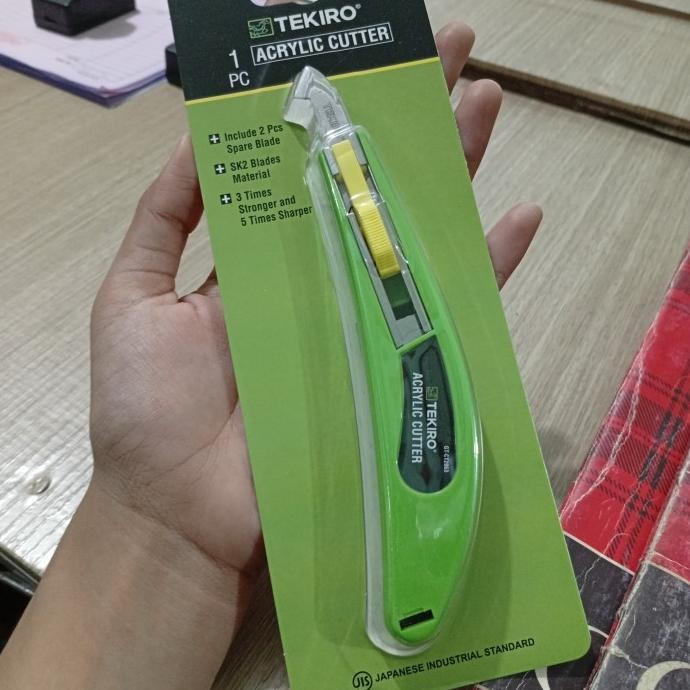 

SIAP KIRIM PISAU/CUTTER AKRILIK TEKIRO