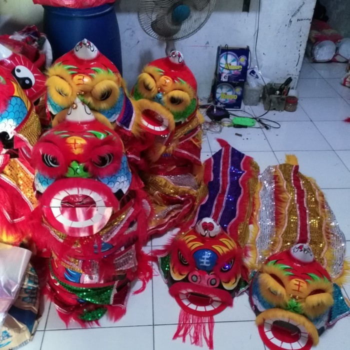 barongsai anak mata kedip ekor payet