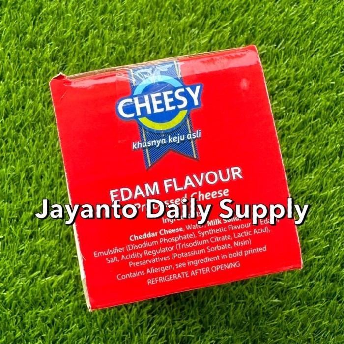 

Cheesy Keju Edam 1Kg Repack / Keju Untuk Kue Kering / Enak & Halal