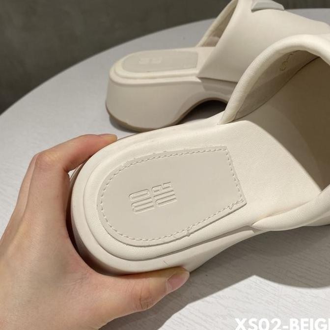 New Item, Sandal Wedges Wanita Bisa Dipakai Buat Berpergian Kemana Aja Tetap Nyaman  Bahan Pu S02 - 