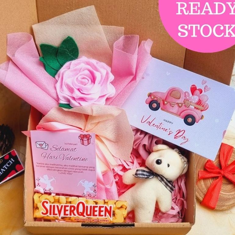 

ORIGINAL hampers valentine / kado valentine buket mawar m-4