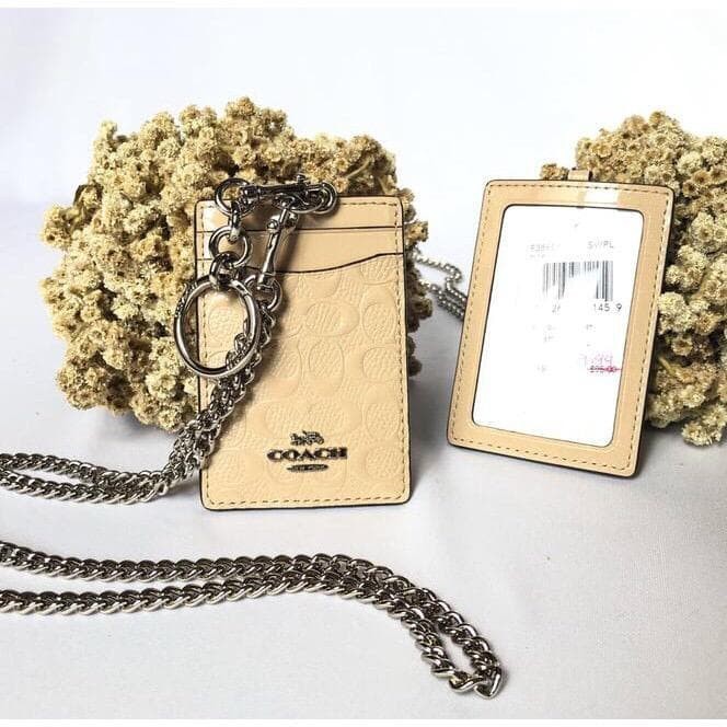 

Coach Platinum Embossed Leather Chain Lanyard Set With Key Ring