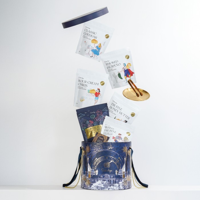 

CELINE C - Signature gift box with royal goldware by Sodachips hampers