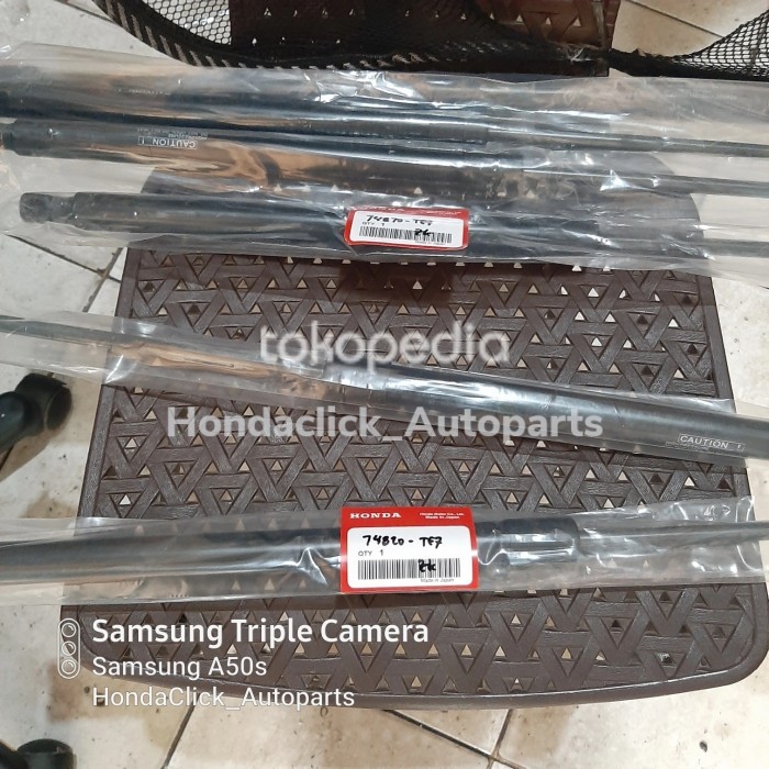 Shock Bagasi Hidrolik Pintu Belakang Honda Mobilio