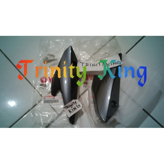 Cover Outer (Kuping Lampu) Yamaha Byson Fi Original