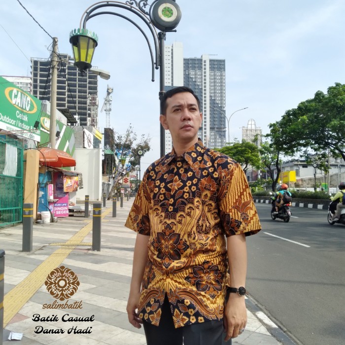 Baju Pria Batik Danar Hadi