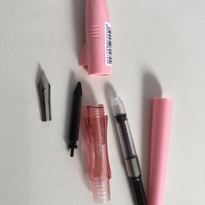 

TERLARIS! Jinhao Shark Fountain Pen 0.5mm Nib (APG93)