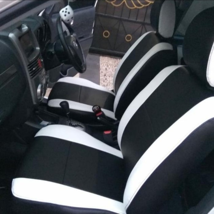 MELAYANI FAKTUR PAJAK Sarung Jok Mobil Innova Zenix